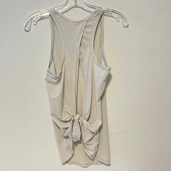 RARE Lululemon High Neck Tie Back Muscle Tank Light Blue 4 NWOT - Picture 7 of 10